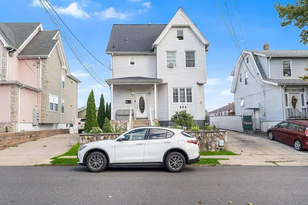 656 DEVON ST, Kearny, NJ 07032