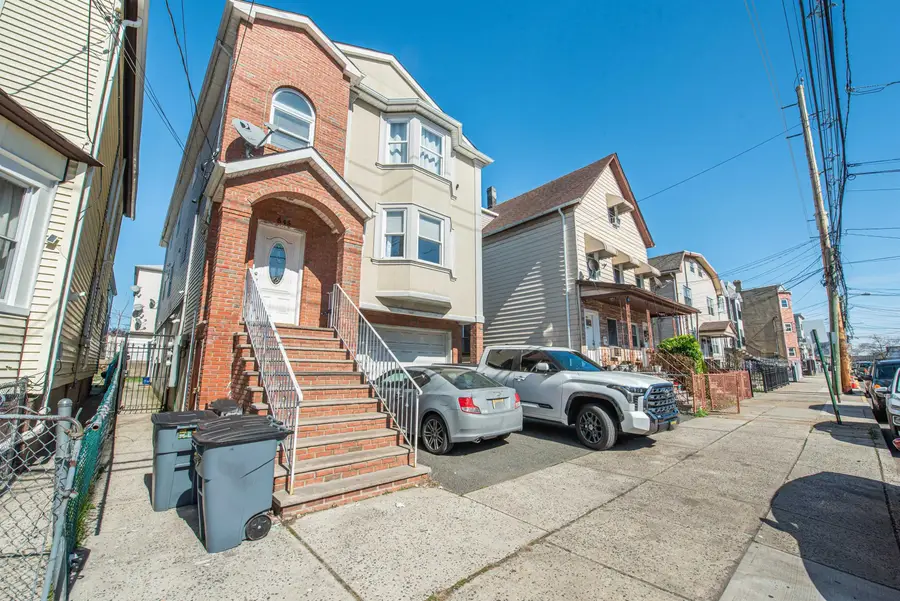 543-545 LIVINGSTON ST, Elizabeth, NJ 07206-1323 - #2