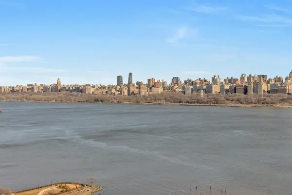 7002 BLVD EAST #26C, Guttenberg, NJ 07093