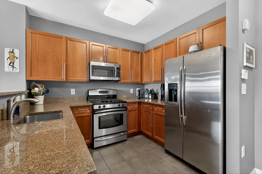 15 ENTERPRISE CT #208, Jersey City, NJ 07305 - #2