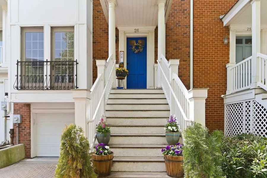 26 HALF MOON ISLE #26, Jersey City, NJ 07305 - #3