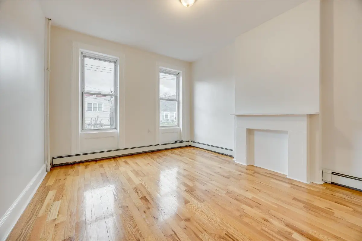 147 NEW YORK AVE #2L, Jersey City, NJ 07307 - #1