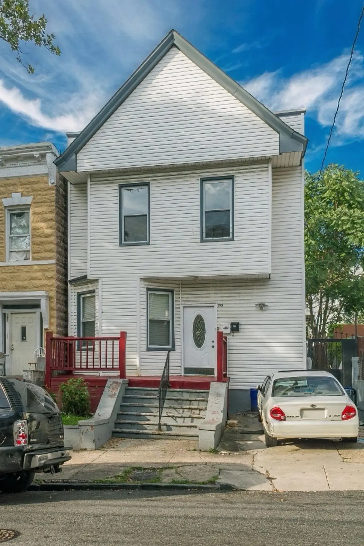 190 GRANT AVE, Jersey City, NJ 07305 - #1