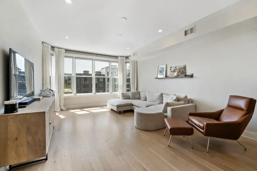 366 6TH ST #504, Jersey City, NJ 07302 - #2