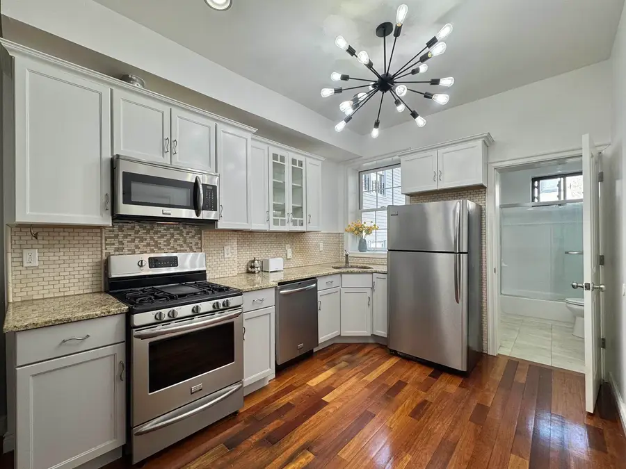 96 BOWERS ST #2L, Jersey City, NJ 07307 - #2