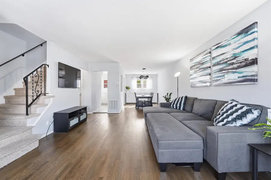 106 EAST 28TH ST, Bayonne, NJ 07002 - #3