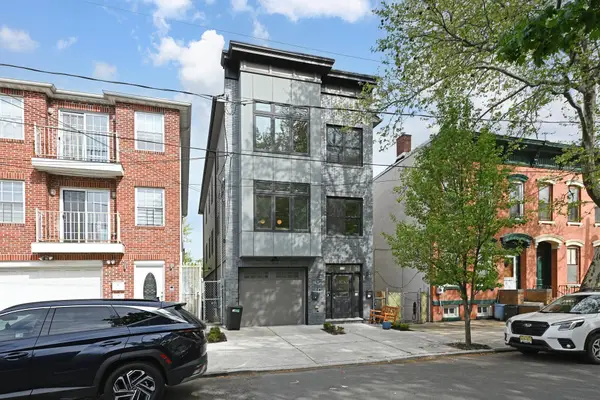 173 HALLADAY ST #1, JC, Bergen-Lafayett, NJ 07304