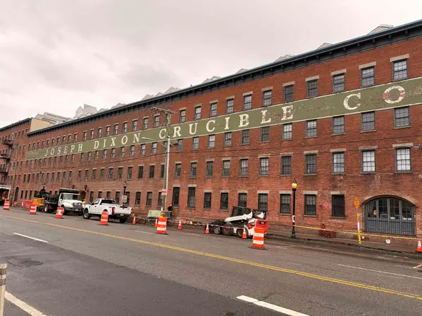 227 CHRISTOPHER COLUMBUS DR #202B, JC, Downtown, NJ 07302