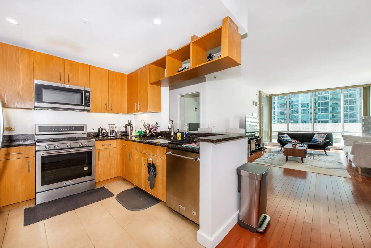 1 SHORE LANE #1011, Jersey City, NJ 07310 - #1