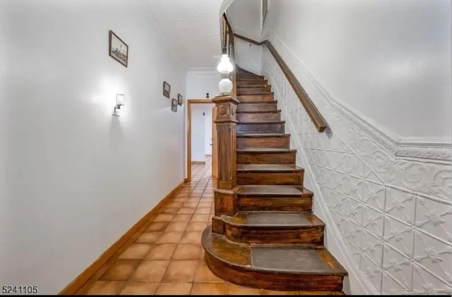 91 CLIFTON PL, Jersey City, NJ 07304 - #3