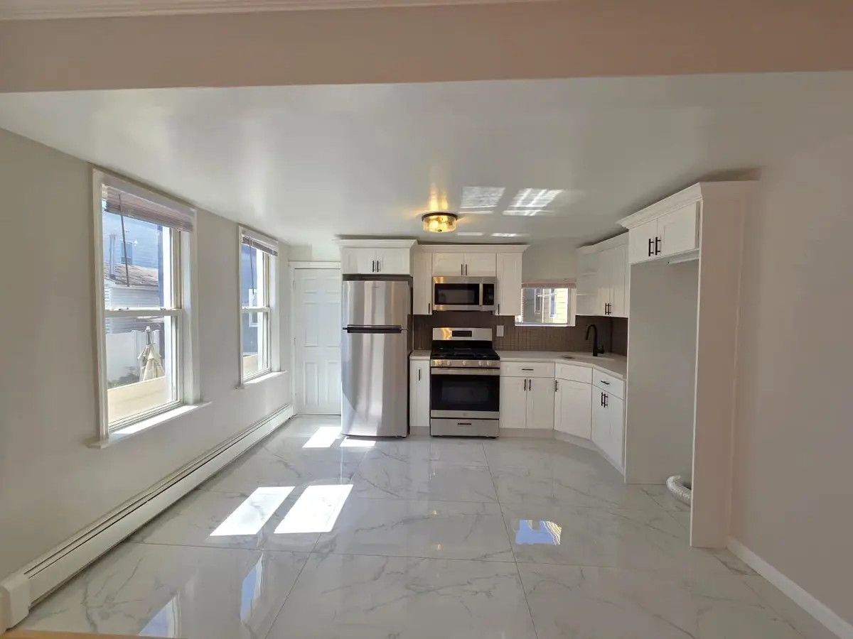 207 LEMBECK AVE, Jersey City, NJ 07305 - #1