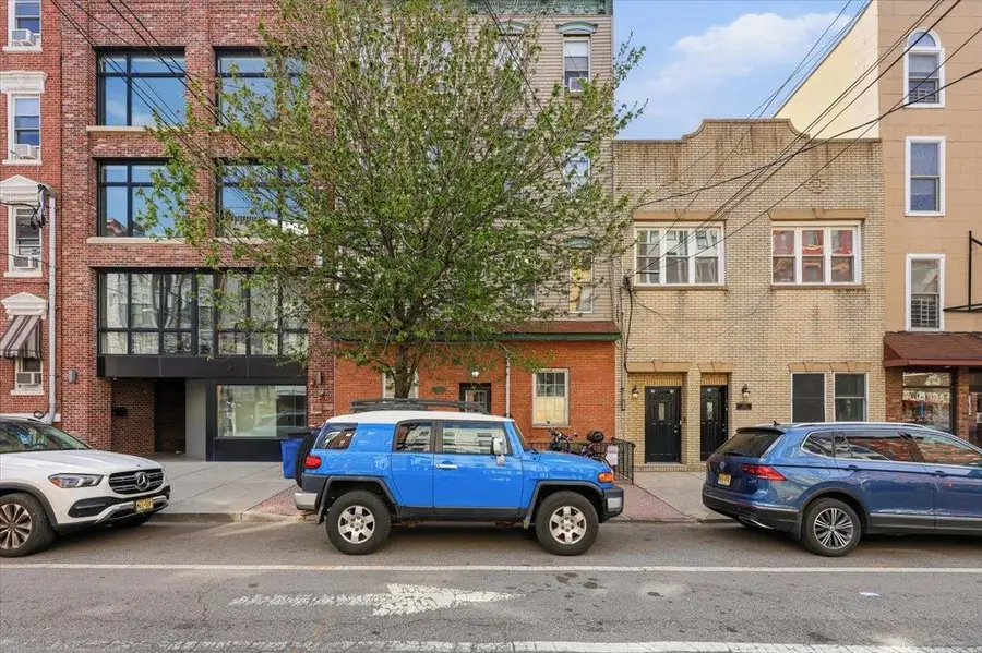 410 ADAMS ST #2R, Hoboken, NJ 07030 - #2