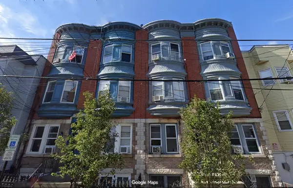 711 10TH ST #3L, Union City, NJ 07087