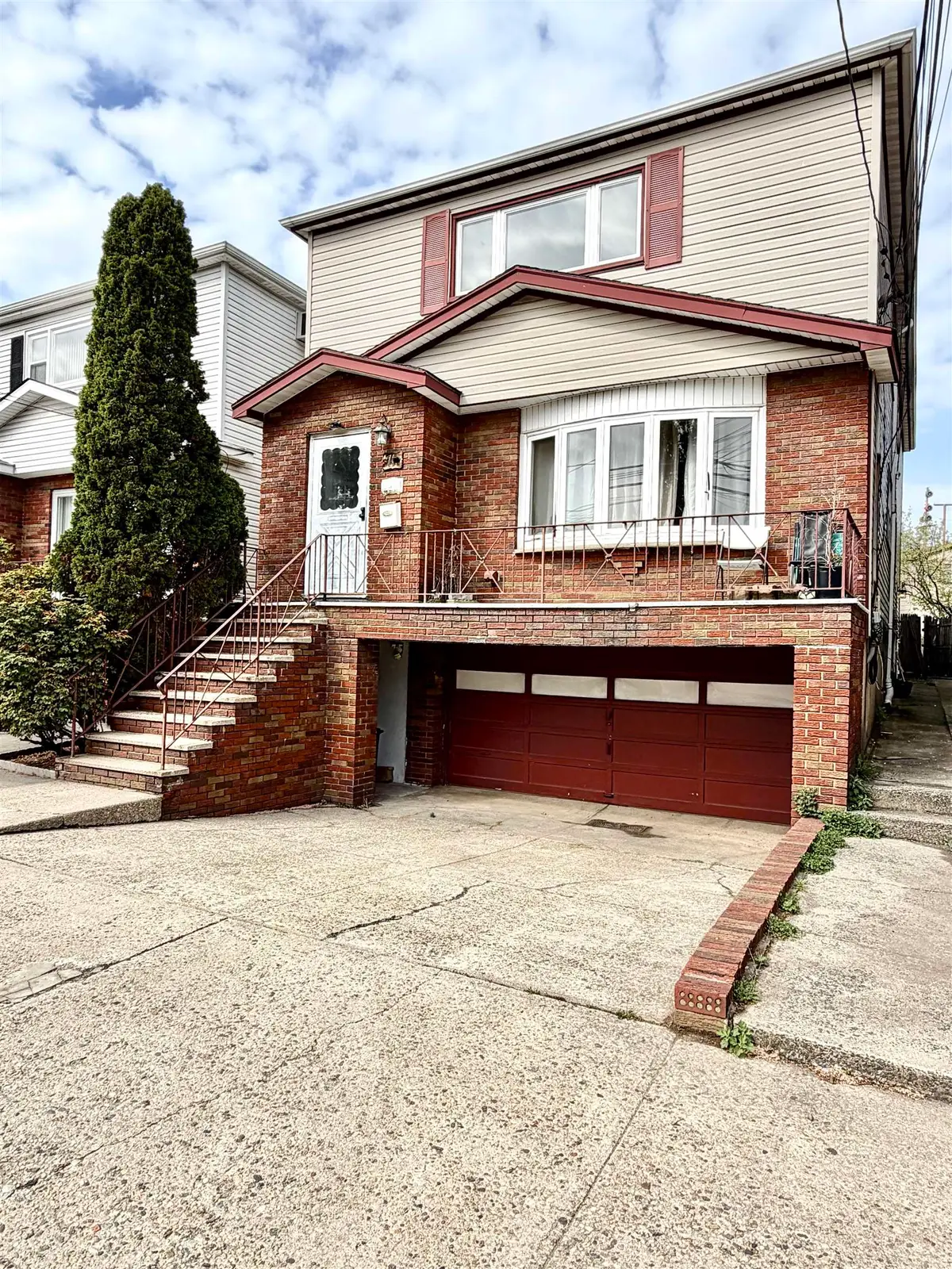 71 LINNET ST, Bayonne, NJ 07002 - #1