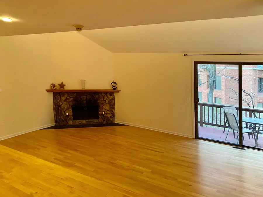 624 SANDERLING CT, Secaucus, NJ 07094 - #3