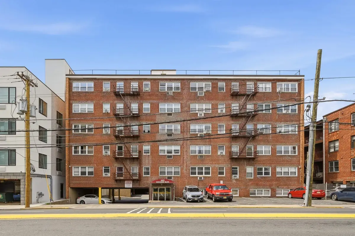 8829 KENNEDY BLVD #A1, North Bergen, NJ 07047 - #1