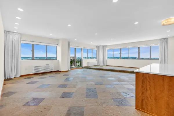 55 OCEAN AVE #PH B, MONMOUTH BEACH BORO, NJ 07750