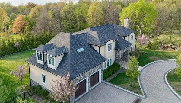 281 BEAUFORT AVE, Livingston, NJ 07039