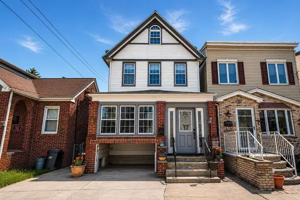 666 AVENUE E, Bayonne, NJ 07002