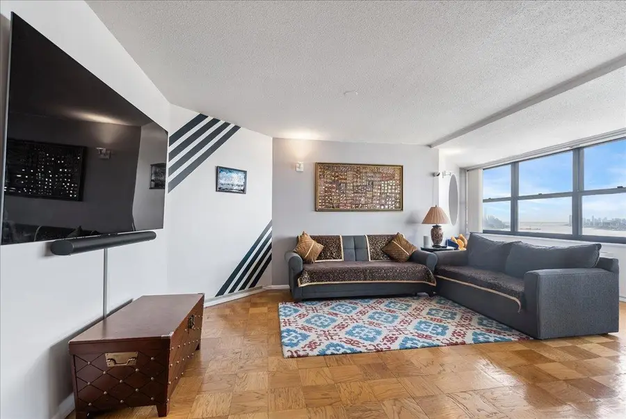 7002 BLVD EAST #35F, Guttenberg, NJ 07093 - #3