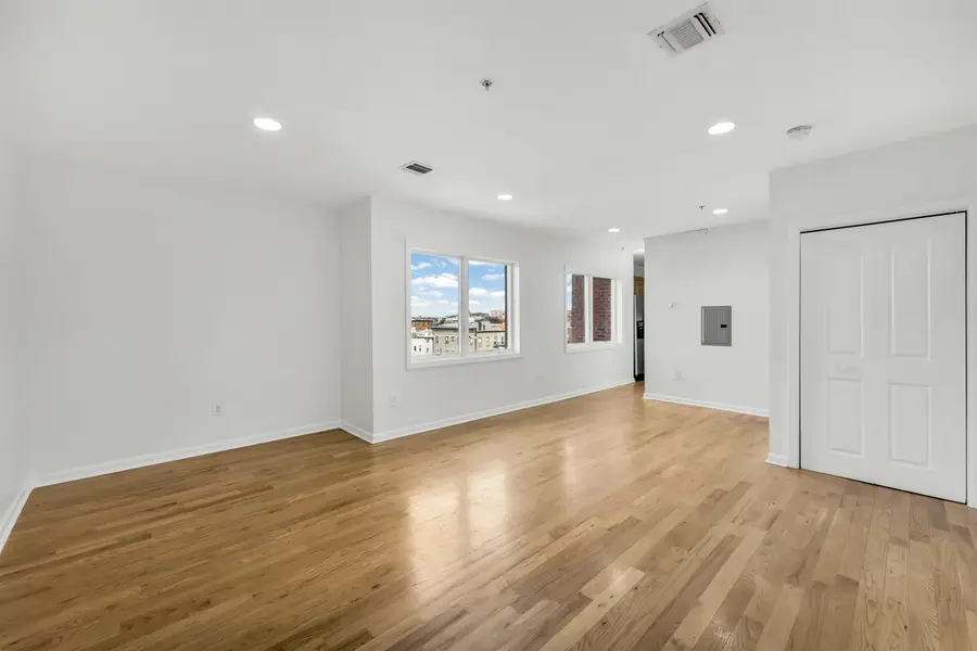 605 NEW YORK AVE #604, Union City, NJ 07087 - #3