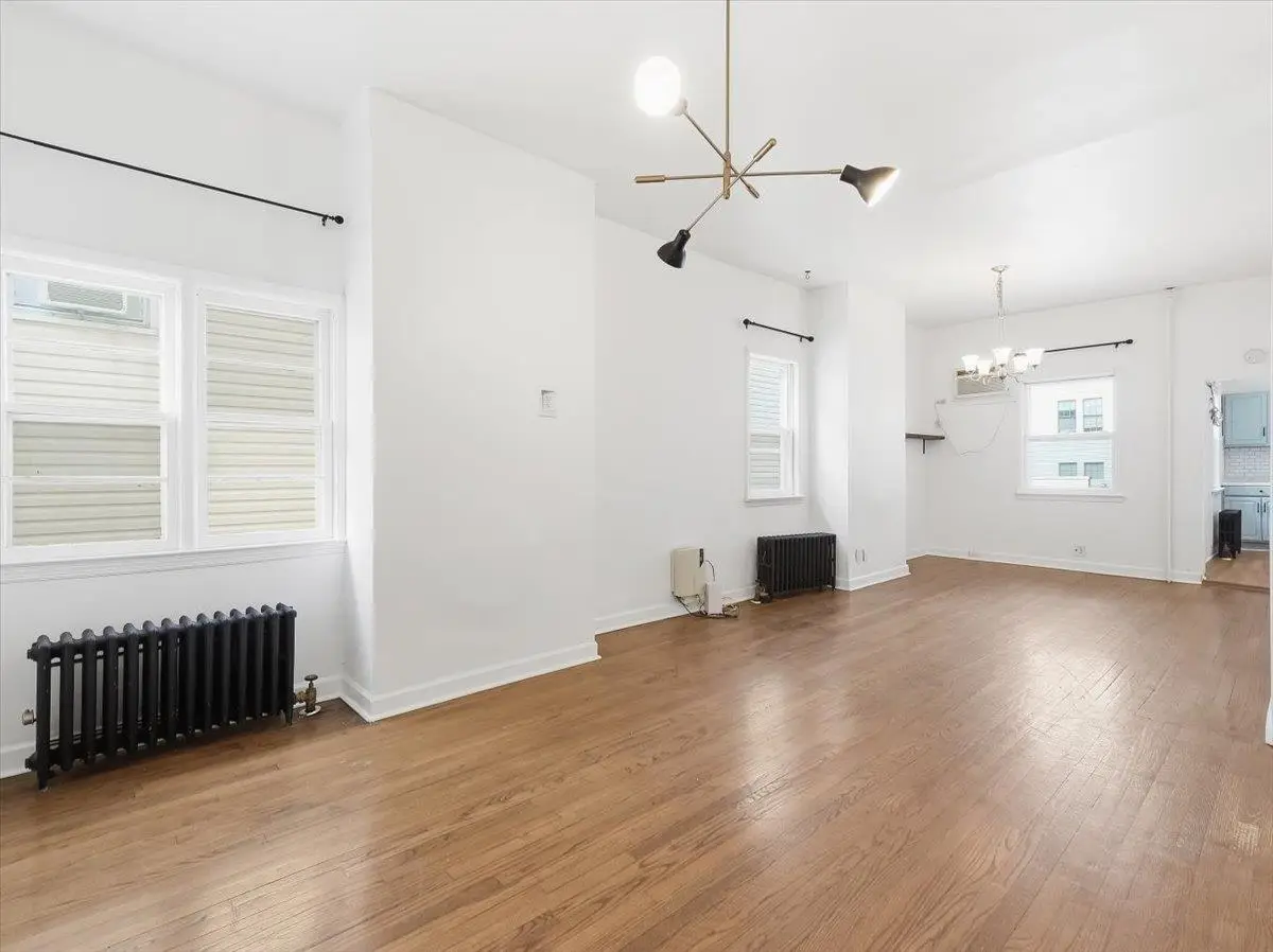 110 GRACE ST, Jersey City, NJ 07307 - #1