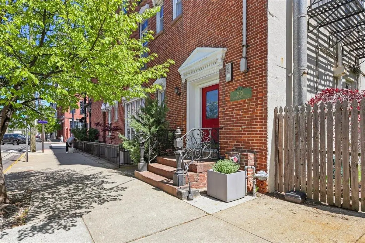 213 14TH ST #2E, Hoboken, NJ 07030 - #1