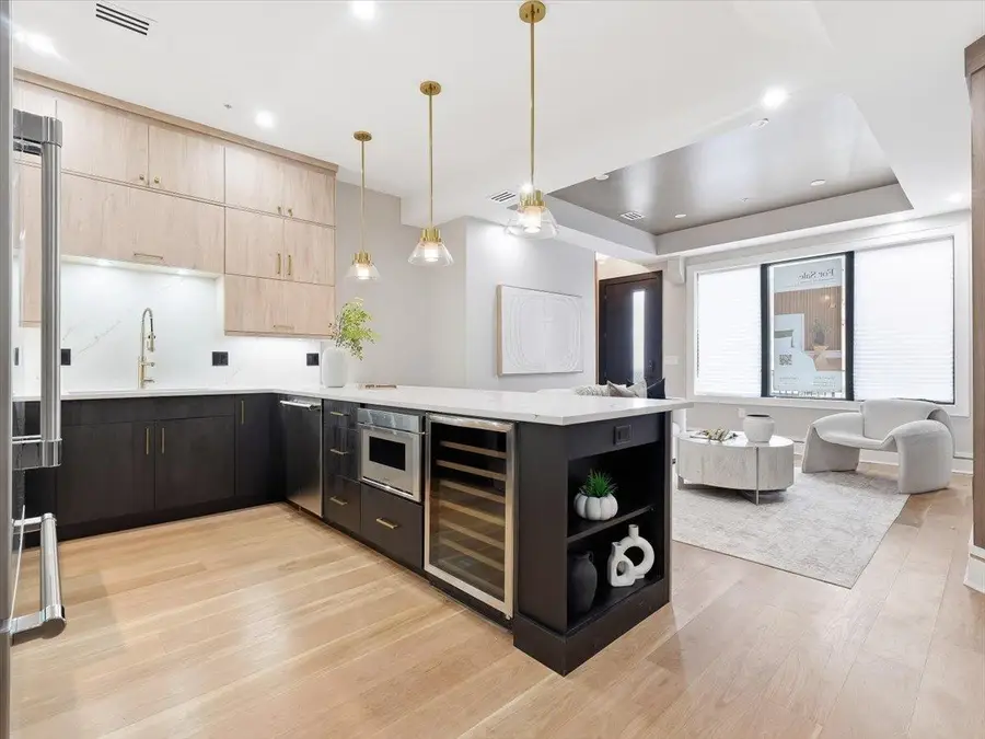 134 HANCOCK AVE #1, Jersey City, NJ 07307 - #3