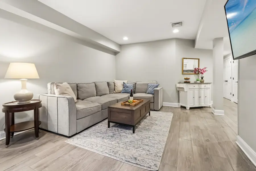 829 GARDEN ST #B, Hoboken, NJ 07030 - #3