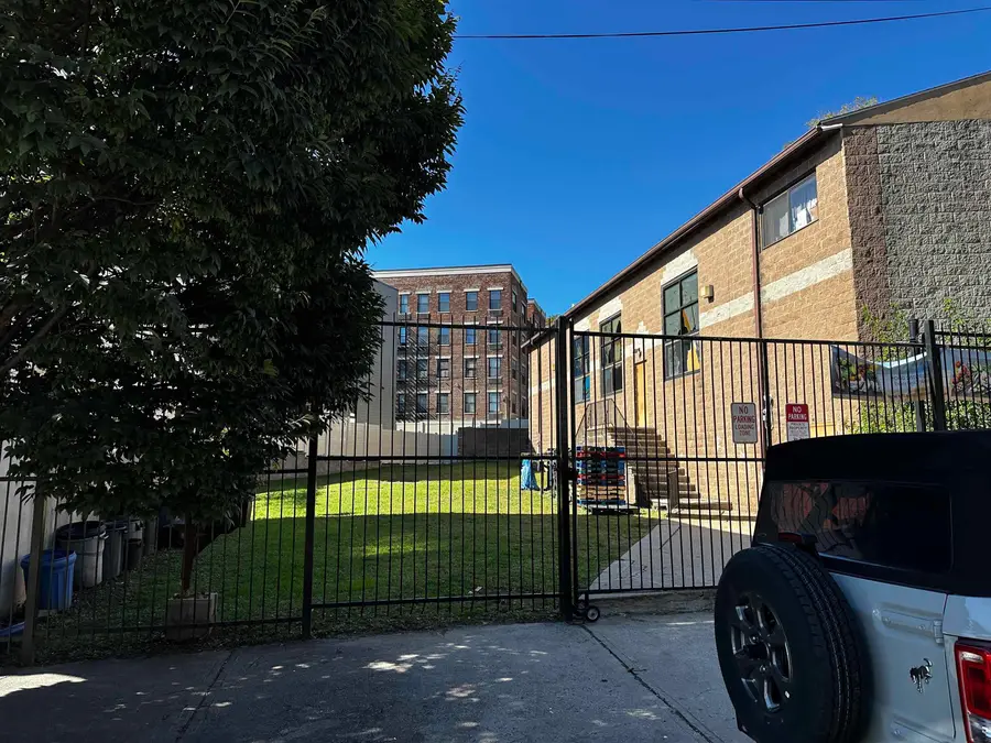33 PRESCOTT ST, Jersey City, NJ 07304 - #3