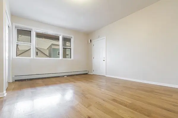 36 WEST 19TH ST, Bayonne, NJ 07002