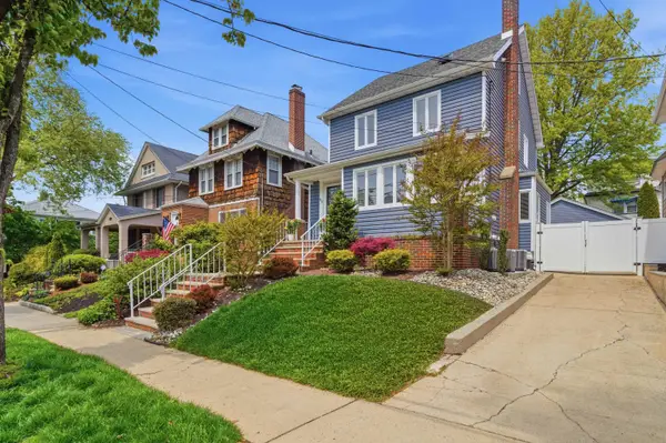 93 WEST 38TH ST, Bayonne, NJ 07002