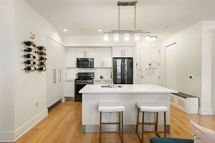 4 BEACON WAY #810, Jersey City, NJ 07304 - #2