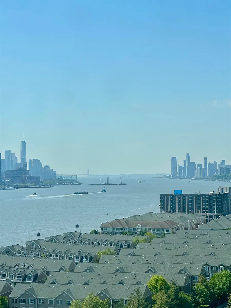 7002 JFK BLVD BLVD EAST #20g, Guttenberg, NJ 07093 - #2