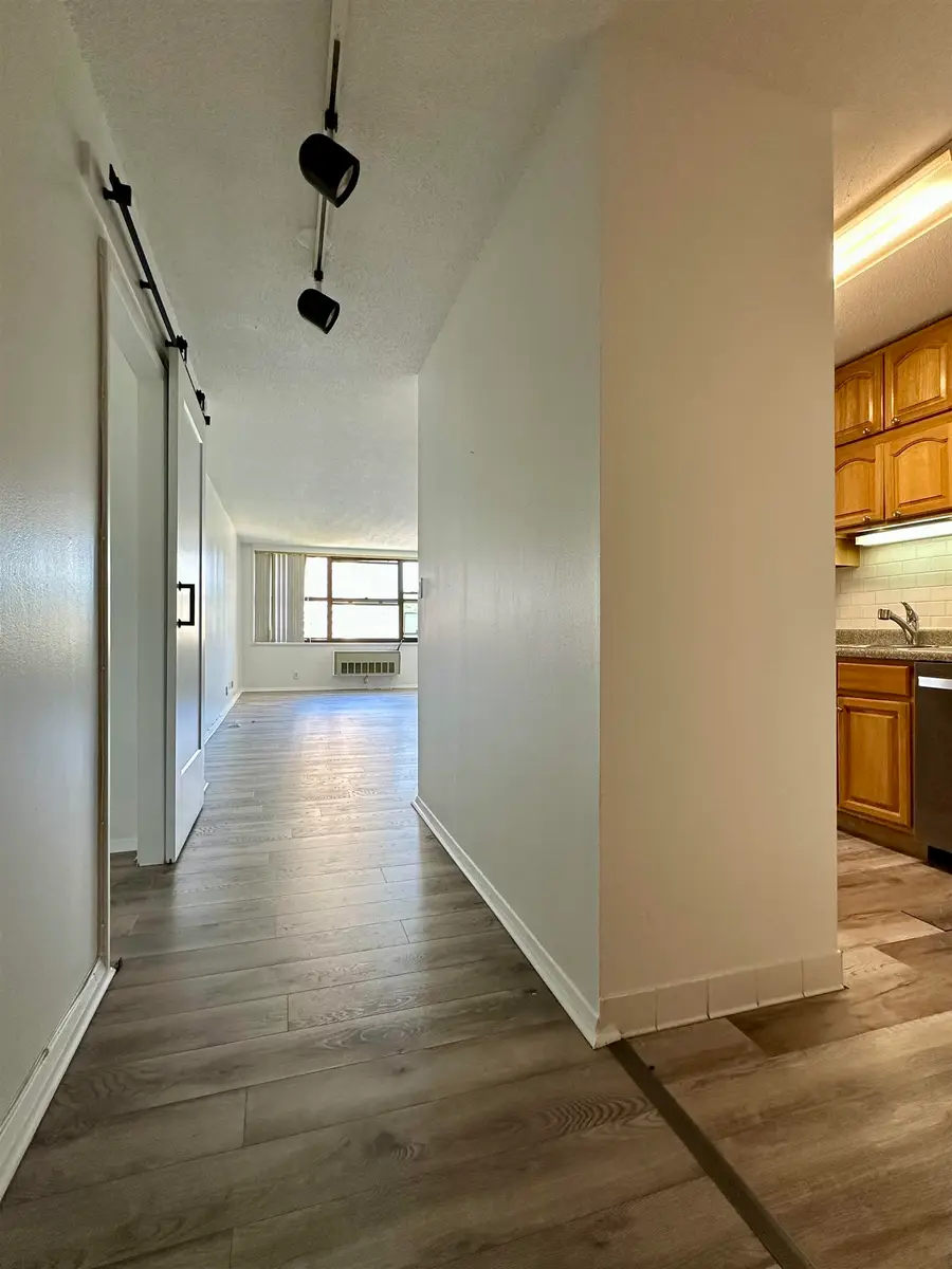7002 JFK BLVD BLVD EAST #20g, Guttenberg, NJ 07093 - #3