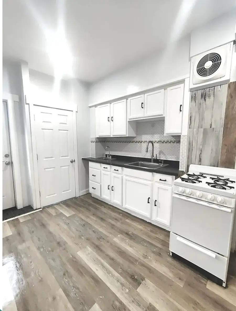 173 CLENDENNY AVE, Jersey City, NJ 07304 - #3