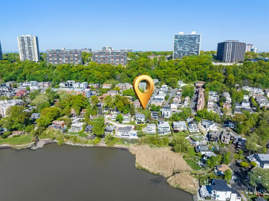 5 VISTA LANE, Edgewater, NJ 07020 - #2