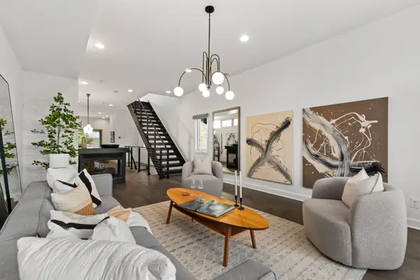 627 GREGORY AVE, Weehawken, NJ 07086