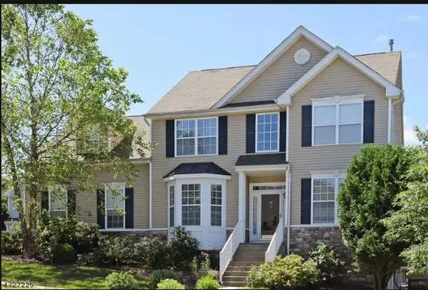 31 WINDING HILL DR, MOUNT OLIVE TOWNSHIP, NJ 07840