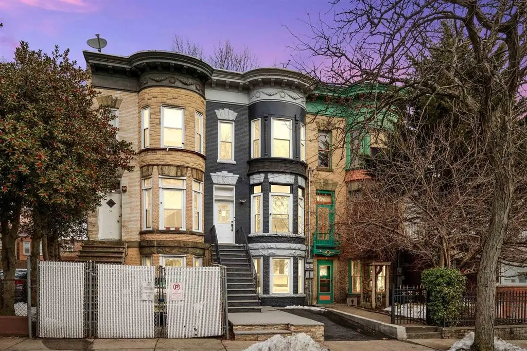 52 BRINKERHOFF ST, Jersey City, NJ 07304 - #1