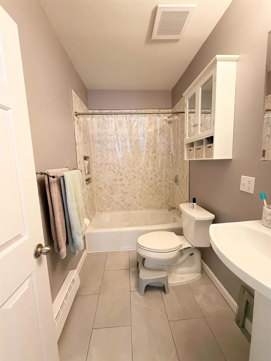 76 BRIGHT ST #302, Jersey City, NJ 07303-4028 - #2