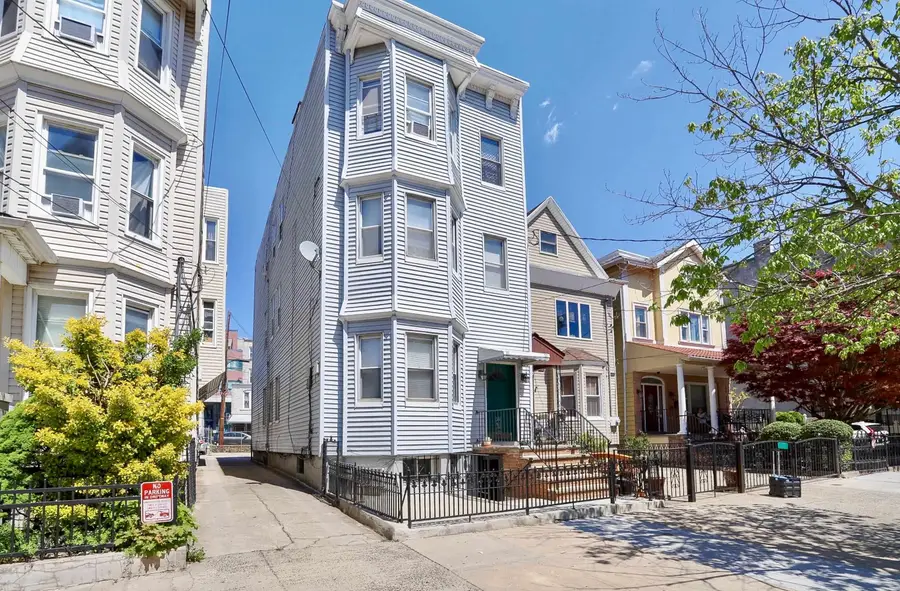 506 PAVONIA AVE, Jersey City, NJ 07306 - #3