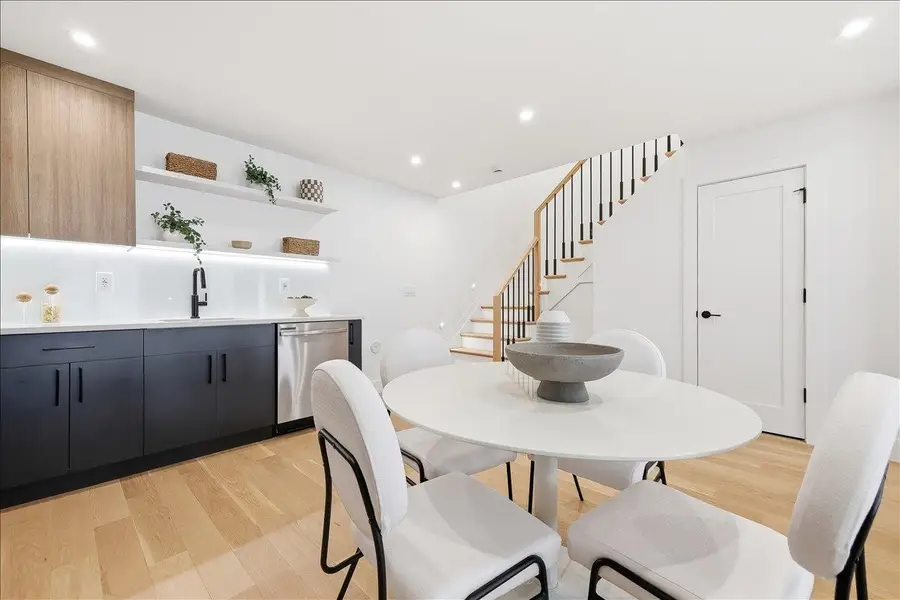 105 LAIDLAW AVE #4 (carriage house), Jersey City, NJ 07306 - #3