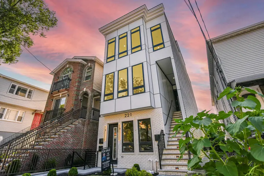 221 COLUMBIA AVE #1, Jersey City, NJ 07307 - #3