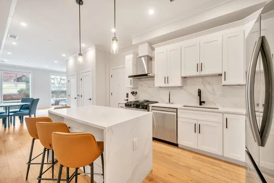 136 35TH ST #2, Union City, NJ 07087 - #2