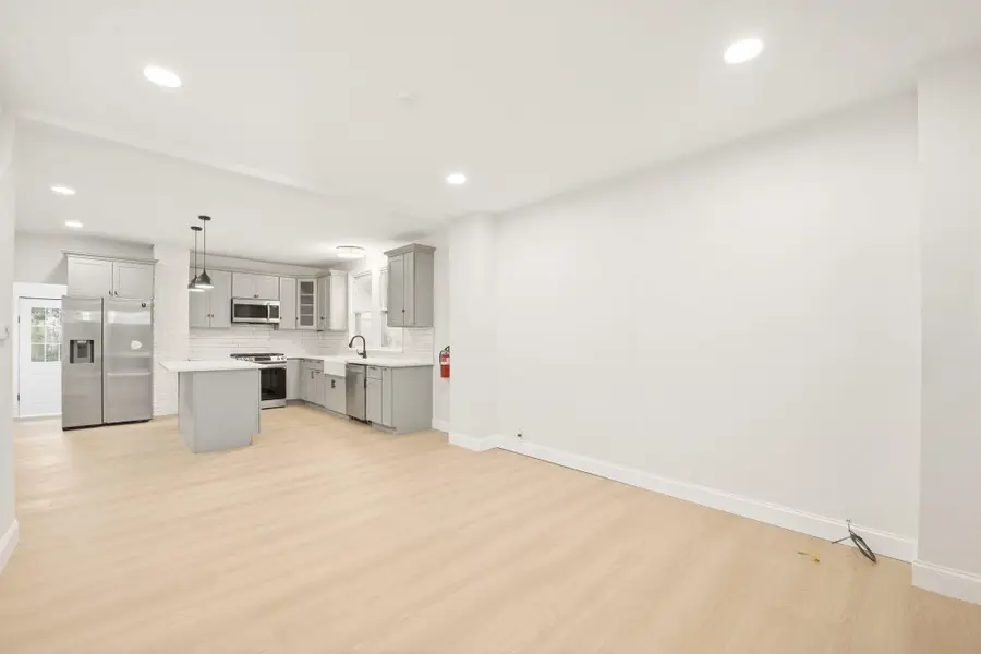 139 WEST 51ST ST, Bayonne, NJ 07002 - #2