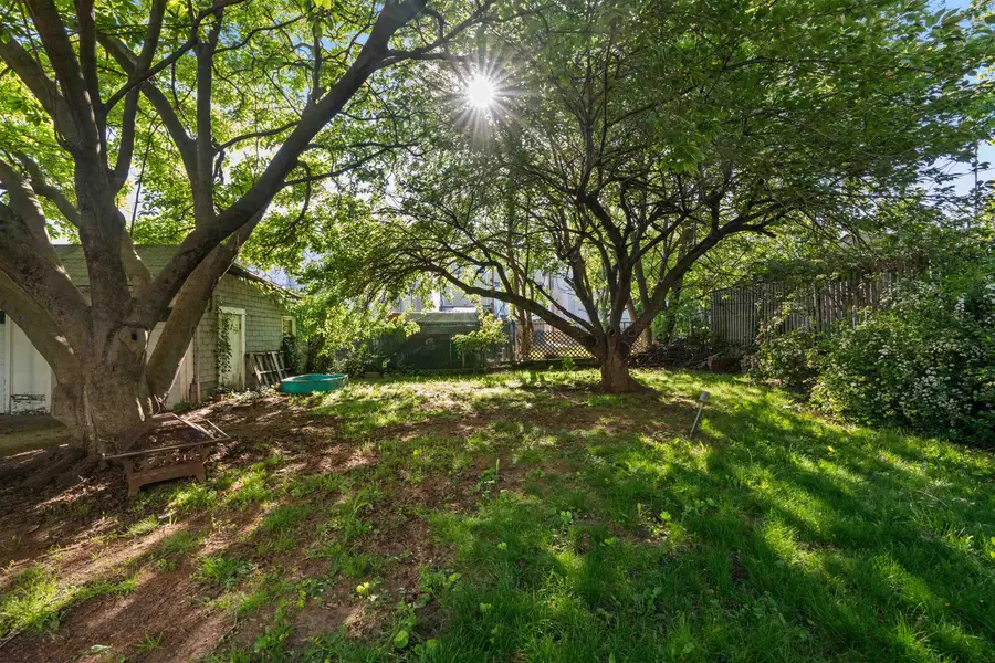 51 LEXINGTON AVE, Bayonne, NJ 07002 - #2