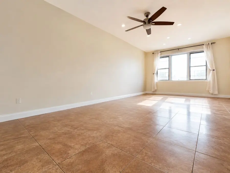 2215 GRAND AVE #4, North Bergen, NJ 07047 - #2