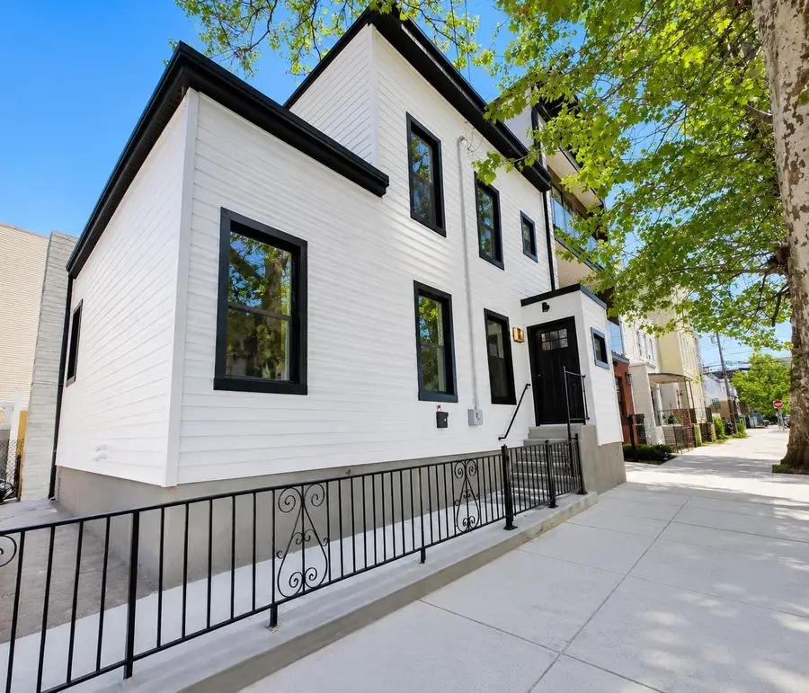 7 PIERCE AVE, Jersey City, NJ 07307 - #2