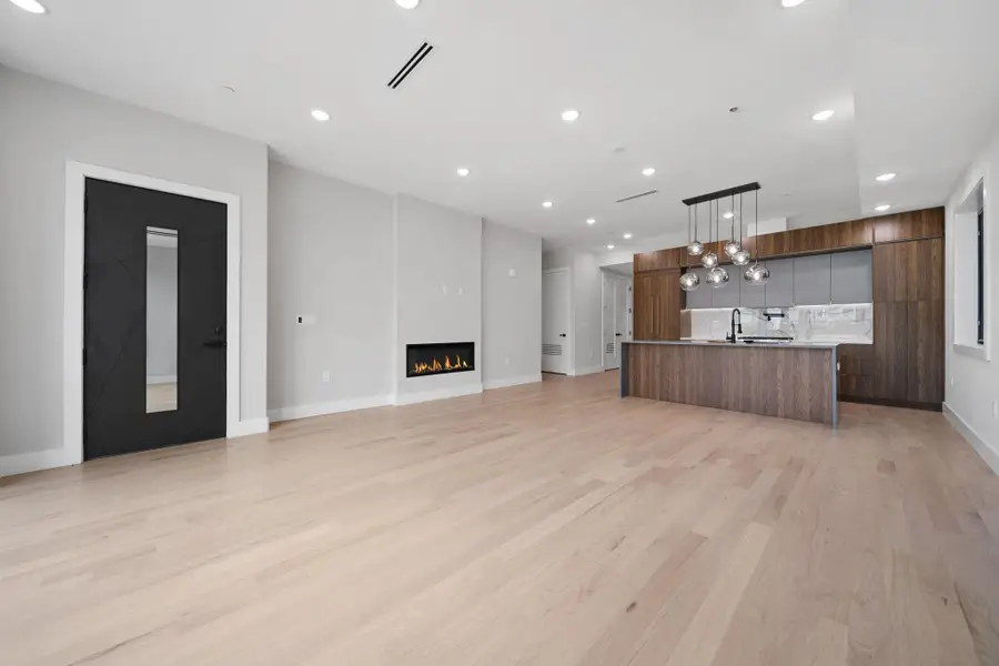 373 NEW YORK AVE #2, Jersey City, NJ 07307 - #2